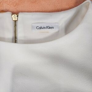 Calvin Klein Size 8 off white 3 quarter sleeve dress